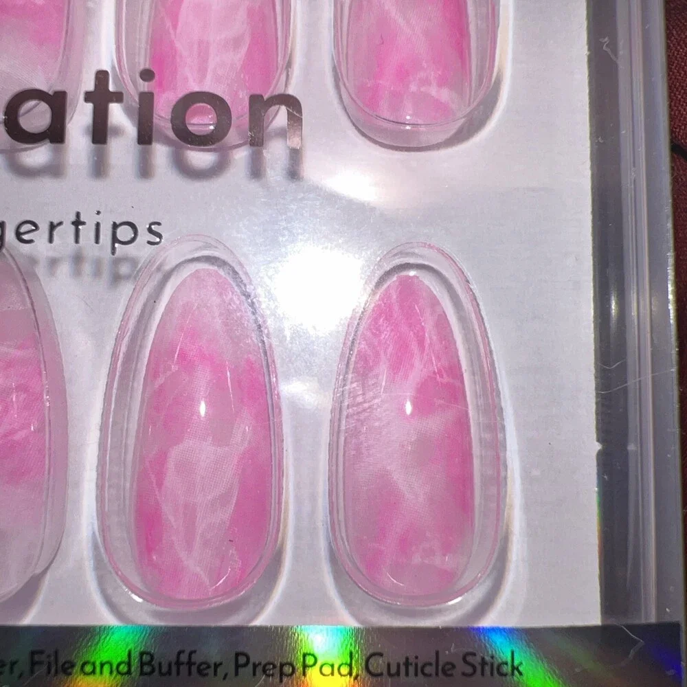 NailReformation Pink Tye-Dye Press-On Nails Medium Almond